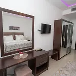 The One Boutique Szálloda 4*