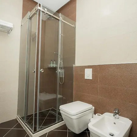 The One Boutique فندق 4*