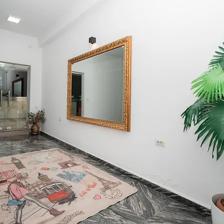 Hotel The One Boutique 4*