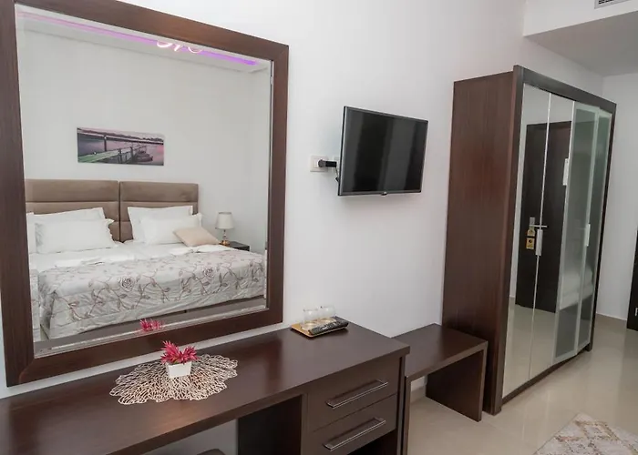 The One Boutique 酒店 4*