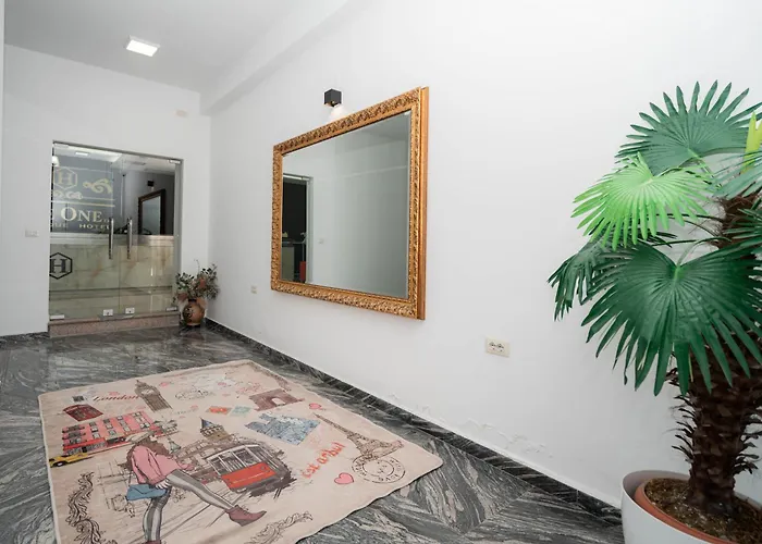 酒店 The One Boutique 4*